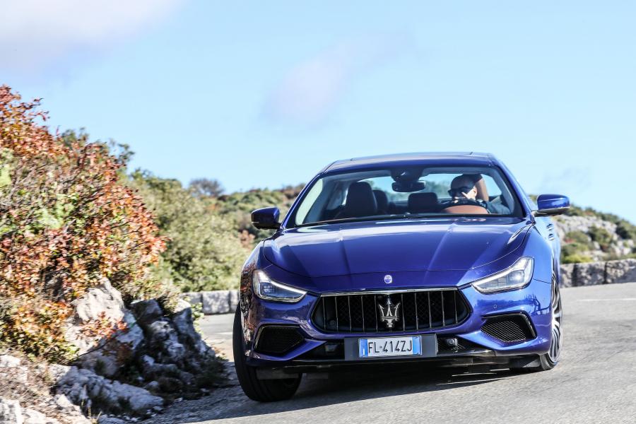  Maserati Ghibli S GranSport 2017 года  (фото 36 из 40)
